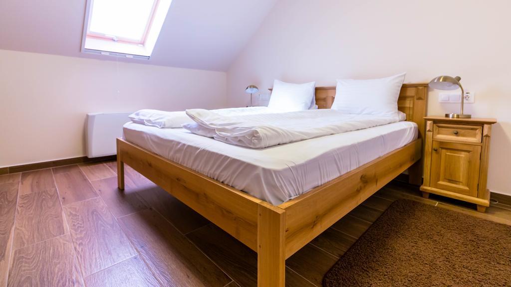 Pension Aquaris Hotel Sighişoara Buitenkant foto